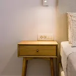 Terra Chic Retreat - 2br With Parking Hriszí Aktí Haniá