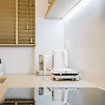 Terra Chic Retreat - 2br With Parking *