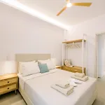 Terra Chic Retreat - 2br With Parking Apartment *