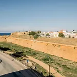 Terra Chic Retreat - 2br With Parking * ハニア