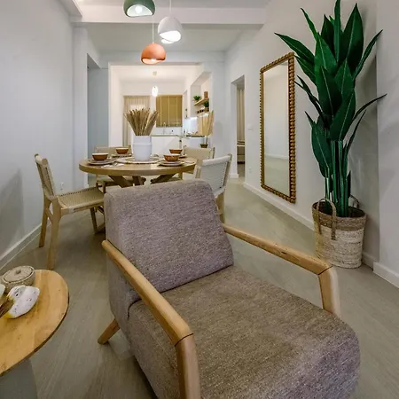 アパート Terra Chic Retreat - 2br With Parking ハニア