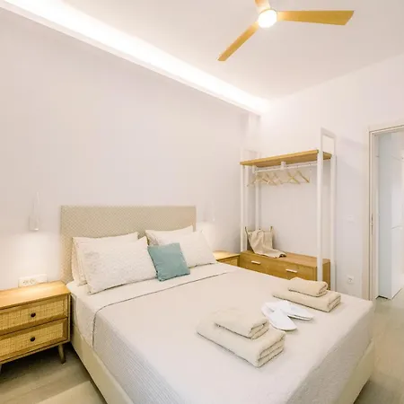Terra Chic Retreat - 2br With Parking Lejlighed *