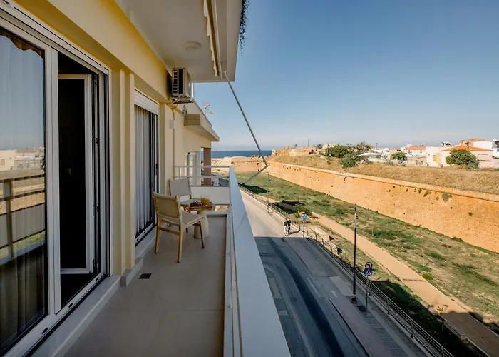 Terra Chic Retreat Апартаменты *